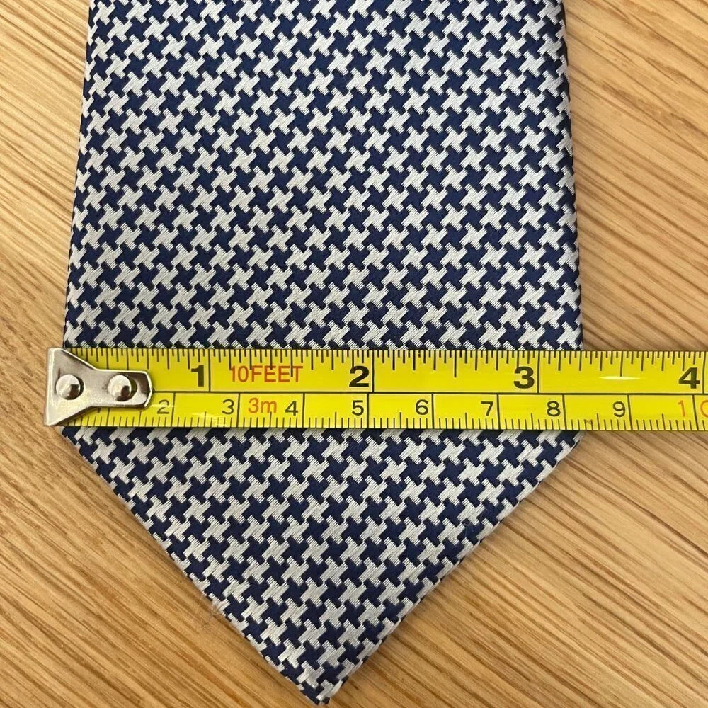 Twenty Dollar Tie 100% Silk